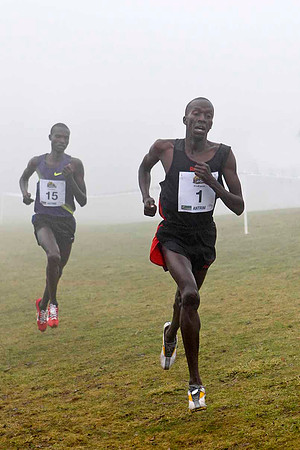 Mike Kigen (1) KEN, Winner in 26.07 & Titus Mbishei KEN , 2nd in 26.13 -FT8E9821-e2