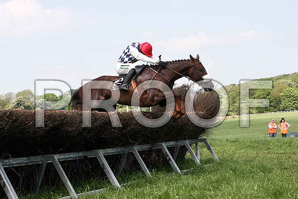 Second Race - Kondraki (2) Fell at the last, Rider Derek O'Connor - IMG_0333-e