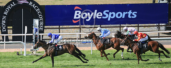 01st Head Mistress and Sam Ewing (4, royal blue, white disc)