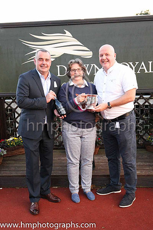 01st Joy's Gift and Mr F Maguire (4, pink, light blue sleeves) , trainer Peter Maher