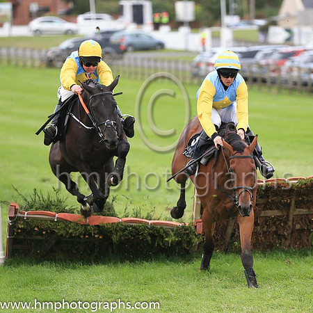 03rd Lever Du Soleil and A E Lynch ( 6 , light blue, yellow disc ) Trainer - G P Cromwell , Owner - Sunrise Partnership