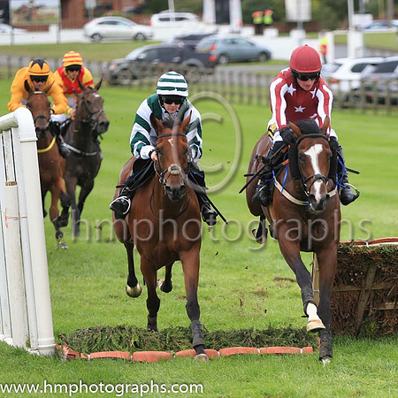 08th It's Paddys Day and Rachael Blackmore ( 5 , white, dark green chevron ) Trainer - G J Power , Owner - Shane Leahy
