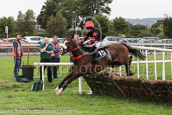 01st Lusis Naturea and Ms K Ferris 7 ( 15 , black, red diamond ) Trainer - Eoin Barry , Owner - Miss K McNeilly