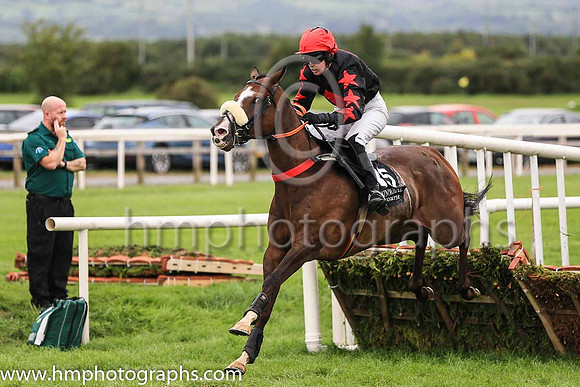 01st Lusis Naturea and Ms K Ferris 7 ( 15 , black, red diamond ) Trainer - Eoin Barry , Owner - Miss K McNeilly