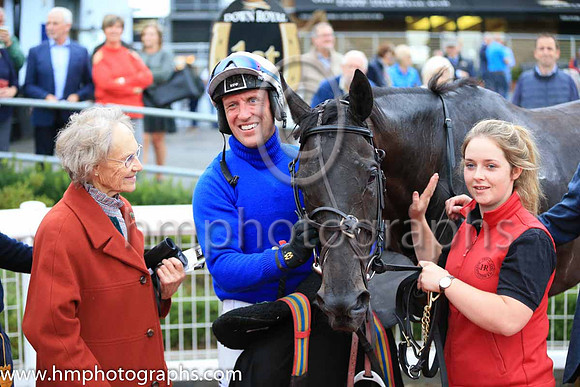 01st Woodland Opera and R M Power ( 2 , royal blue, frey cap ) Trainer - Mrs J Harrington , Owner - Mrs T K Cooper  Miss Diana Cooper  Mrs C A Waters