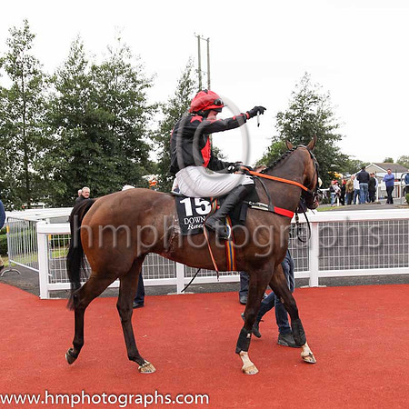 01st Lusis Naturea and Ms K Ferris 7 ( 15 , black, red diamond ) Trainer - Eoin Barry , Owner - Miss K McNeilly