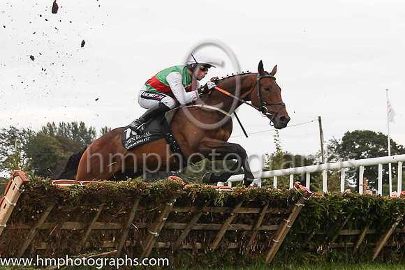 10th Quiet Account and D O 'Regan ( 10 , green, red sash ) Trainer - C A McBratney , Owner - Mrs F J Savage