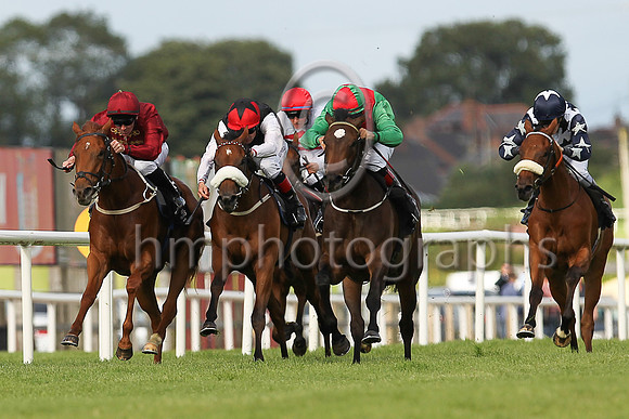 01st Sankari Royale  N G McCullagh (7, emerald green, red chevron) Trainer J P Murtagh, Owner Richard Frayne