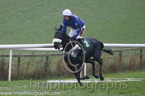 01 Smiler & Mr M J O'Connor - winner (2, royal blue, white stars on sleeves) - FT8E9248-47 - Copy