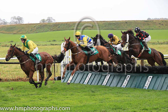 01st Caerleon Kate and D F O'Regan ( 2 , royal blue and yellow hoops ) Trainer - C A McBratney , Owner - Templeburn Racing Syndicate