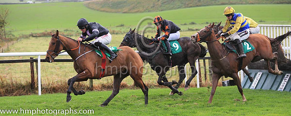 01st Caerleon Kate and D F O'Regan ( 2 , royal blue and yellow hoops ) Trainer - C A McBratney , Owner - Templeburn Racing Syndicate