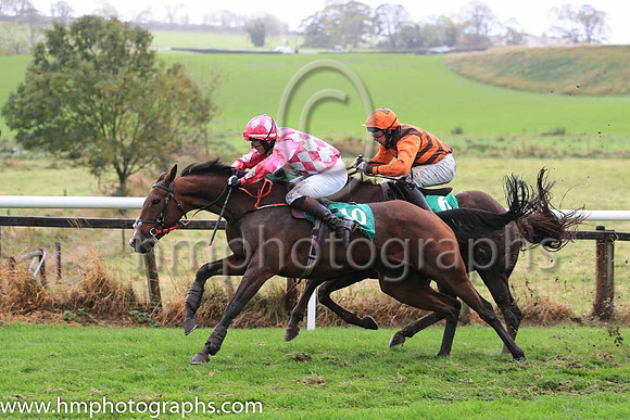 01st Muroor and C D Maxwell ( 6 , brown and orange chevrons ) Trainer - T G McCourt , Owner - Miss Sarah Foran