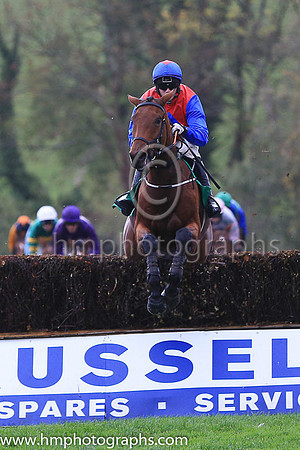 01st Moonball and A E Lynch ( 10 , red, royal blue diamond ) Trainer - G P Cromwell , Owner - JRM Racing Syndicate