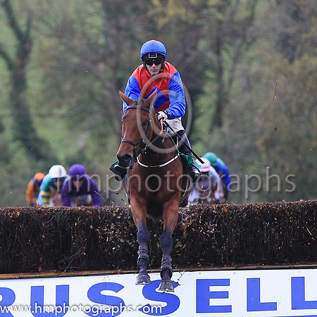 01st Moonball and A E Lynch ( 10 , red, royal blue diamond ) Trainer - G P Cromwell , Owner - JRM Racing Syndicate
