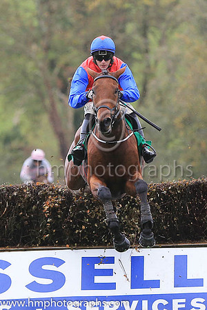 01st Moonball and A E Lynch ( 10 , red, royal blue diamond ) Trainer - G P Cromwell , Owner - JRM Racing Syndicate