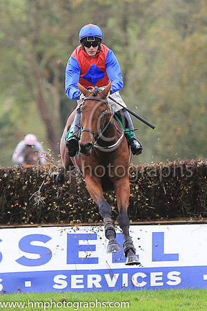 01st Moonball and A E Lynch ( 10 , red, royal blue diamond ) Trainer - G P Cromwell , Owner - JRM Racing Syndicate