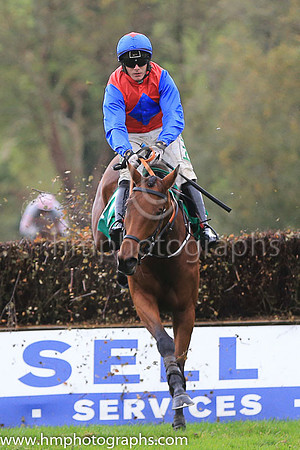01st Moonball and A E Lynch ( 10 , red, royal blue diamond ) Trainer - G P Cromwell , Owner - JRM Racing Syndicate
