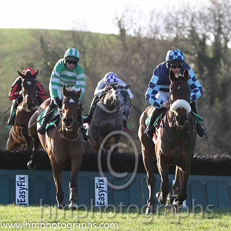 01 Rasco & R M Moran - winners (4, emerald green and white hoops) - FT8E1148-31