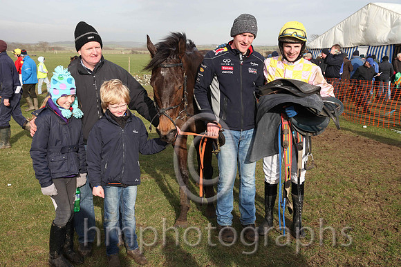R3D2 - Ground Invasion & B G Crawford - winners - IMG_9636-11