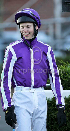 J O'Brien - Winner (5, purple, white seams) - CU2D3508-e