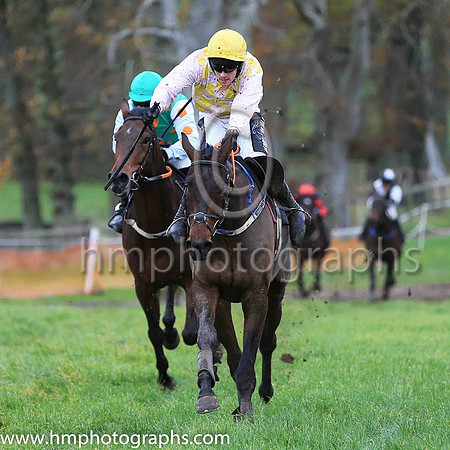 01st BOLD CONDUCT and R Deegan ( 8 , PINK  YELLOW CHECK; pink sleeves; yellow cap ) Trainer: Warren Ewing , Owner : Warren Ewing