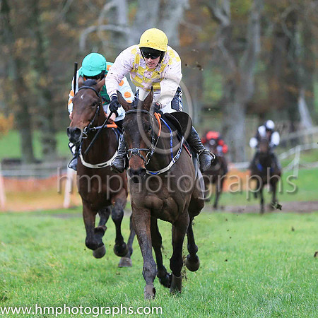 01st BOLD CONDUCT and R Deegan ( 8 , PINK  YELLOW CHECK; pink sleeves; yellow cap ) Trainer: Warren Ewing , Owner : Warren Ewing