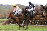 01st BEYOND REDEMPTION and J J Codd ( 18 , BLACK,mauve panel; black sleeves,mauve armlet; black cap ) Trainer: Peter J. Flood , Owner : Partnership Pioneer Racing