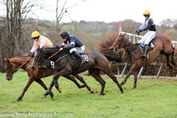 01st BEYOND REDEMPTION and J J Codd ( 18 , BLACK,mauve panel; black sleeves,mauve armlet; black cap ) Trainer: Peter J. Flood , Owner : Partnership Pioneer Racing