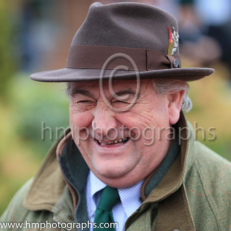 01st First Approach and S W Flanagan ( 3 , cerise ) Trainer - N Meade , Owner - Mrs Patricia Hunt