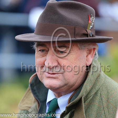01st First Approach and S W Flanagan ( 3 , cerise ) Trainer - N Meade , Owner - Mrs Patricia Hunt