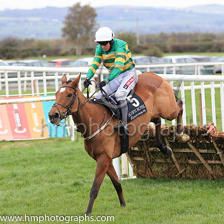 01st Sancta Simona and B J Geraghty ( 5 , orange and green hoops ) Trainer - W P Mullins , Owner - John P McManus