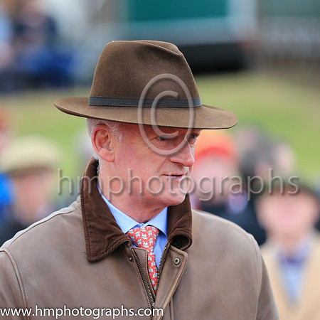 01st Sancta Simona and B J Geraghty ( 5 , orange and green hoops ) Trainer - W P Mullins , Owner - John P McManus