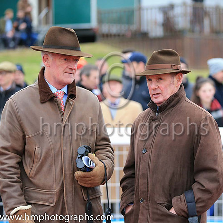 01st Sancta Simona and B J Geraghty ( 5 , orange and green hoops ) Trainer - W P Mullins , Owner - John P McManus