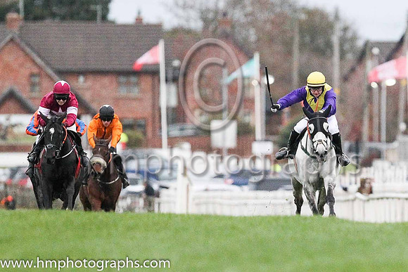 01st Batcio and Mr A McMahon 7 ( 1 , purple, yellow chevron ) Trainer - T M Walsh , Owner - Luke McMahon