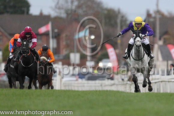 01st Batcio and Mr A McMahon 7 ( 1 , purple, yellow chevron ) Trainer - T M Walsh , Owner - Luke McMahon