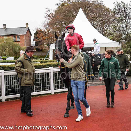 01st First Approach and S W Flanagan ( 3 , cerise ) Trainer - N Meade , Owner - Mrs Patricia Hunt