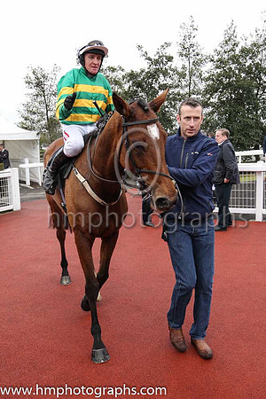 01st Sancta Simona and B J Geraghty ( 5 , orange and green hoops ) Trainer - W P Mullins , Owner - John P McManus