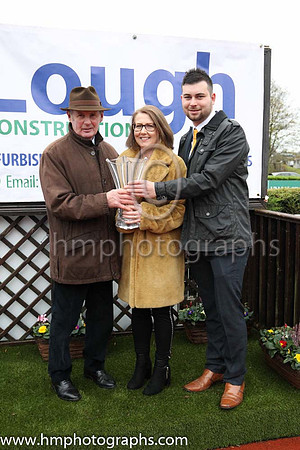 01st Sancta Simona and B J Geraghty ( 5 , orange and green hoops ) Trainer - W P Mullins , Owner - John P McManus