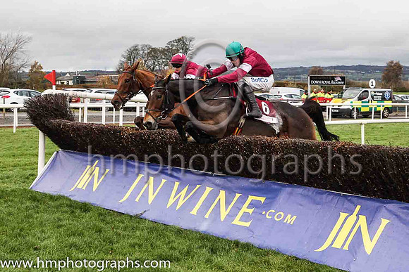 05th Sub Lieutenant and B J Cooper ( 6 , maroon, white star ) Trainer - H De Bromhead , Owner - Gigginstown House Stud