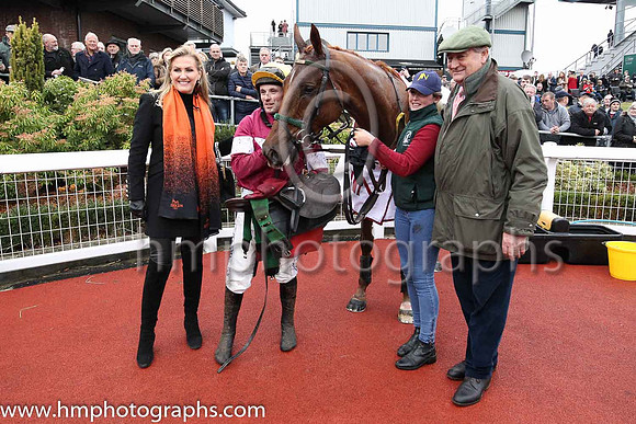 01st Road To Respect and S W Flanagan ( 4 , maroon, white star ) Trainer - N Meade , Owner - Gigginstown House Stud