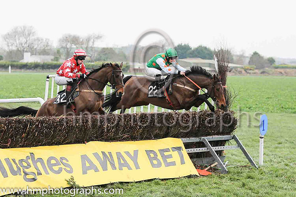 01st ALLBARONE and R James ( 22 , EMERALD GREEN,orange spots; white sleeves,orange spots; emerald green cap ) Trainer: Donnchadh Doyle , Owner : Syndicate Monbeg