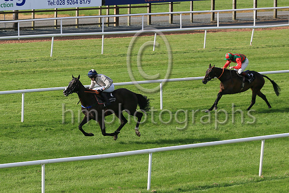 01st Dovlator and P.J. O'Hanlon(2) (4 ,beigr, blue seams ), Trainer:Dermot Anthony McLoughlin , Owner:Mrs Fidelma Toole
