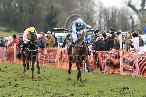 01st MALONE ROAD and B G Crawford ( 23 , LIGHT BLUE,brown hoop; light blue sleeves; light blue cap ) Trainer: S.R.B. Crawford,, Owner : Jane A. Buchanan