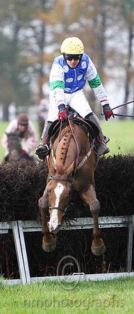 Hume Tower , Jockey J P McKeown - UR - CU2D9988-e3