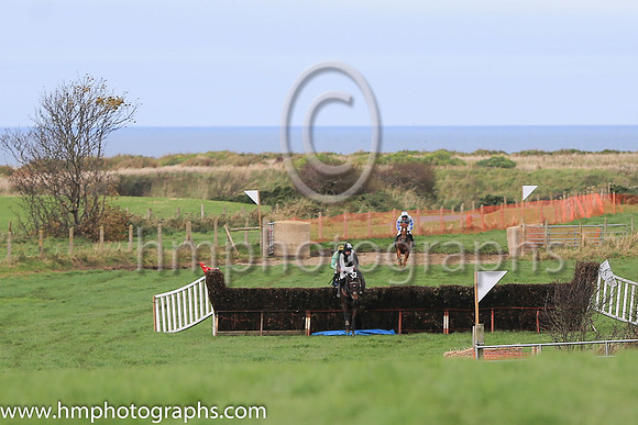01st GETAMAN and Derek O'Connor ( 2 ,Antrim (H) - BLACK  WHITE QTD; black  white hlvd sleeves; white cap ) Trainer: Colin S. McKeever , Owner : W.W. Dennison