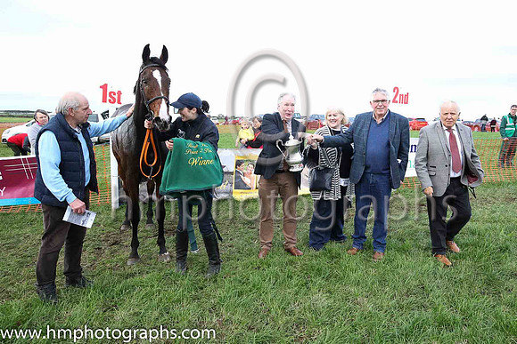 01st KADMER and B O'Neill ( 2 , ORANGE; orange sleeves,green chevrons; orange  green hooped cap ) Trainer: D.M. Christie , Owner : Ray Nicholas