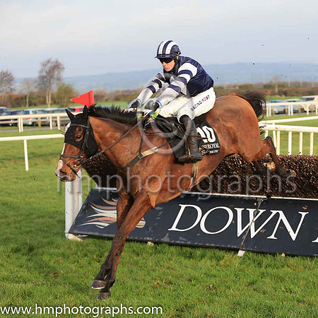 03rd Snugsborough Hall and D F O'Regan ( 10 , dark blue, white diamond ) Trainer - L P Cusack , Owner - Rising Sun Partnership