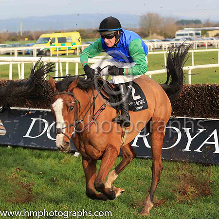 06th Frankly All Talk and B Browne 5 ( 2 , blue, green sleeves ) Trainer - R K Watson , Owner - R K Watson