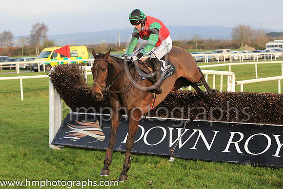 09th Wings Like Arion and P D Kennedy ( 12 , red, emerald green star ) Trainer - Mrs J Harrington , Owner - Geoffrey Ruddock