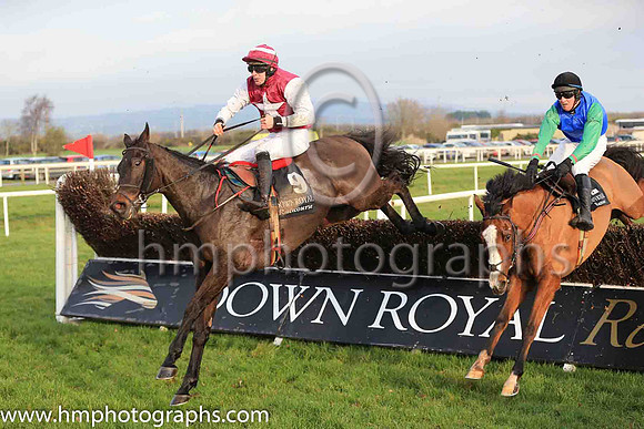 07th Sir Ector and Mr H D Dunne 5 ( 9 , maroon, white star ) Trainer - J J Lambe , Owner - Mrs L Carr